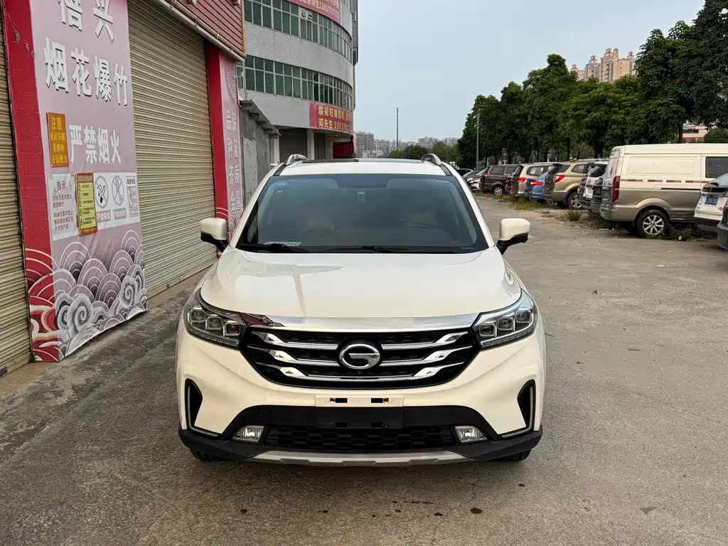 GAC Motor Trumpchi GS4 — фото 2