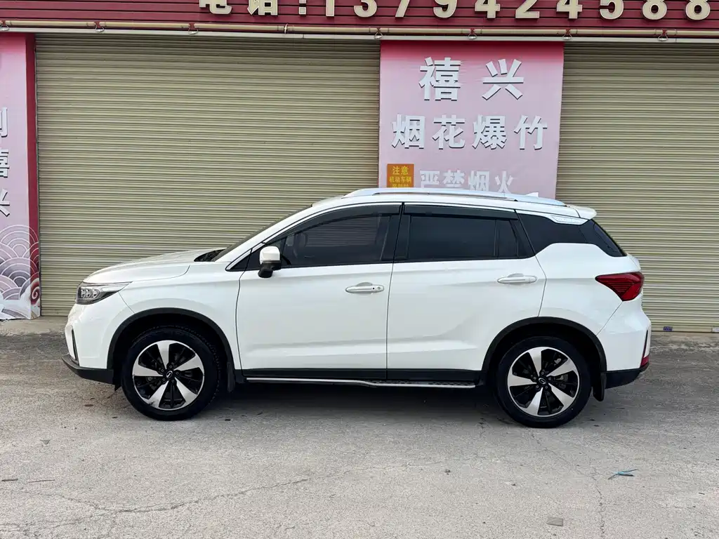 GAC Motor Trumpchi GS4 — фото 3