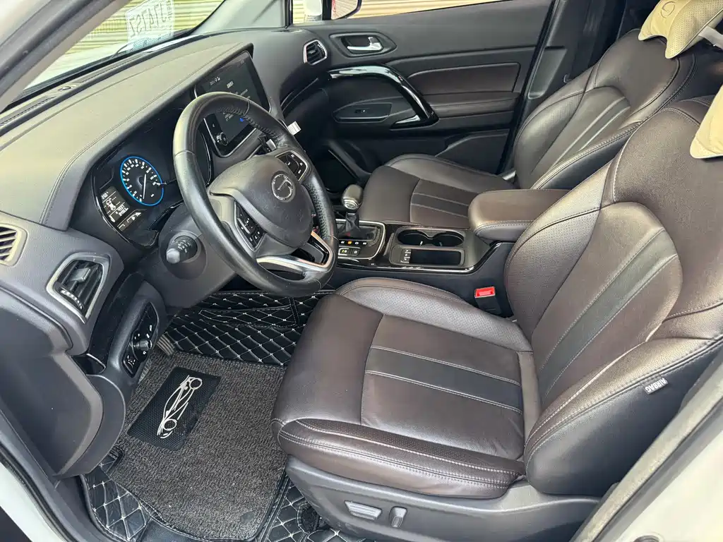 GAC Motor Trumpchi GS4 — фото 10
