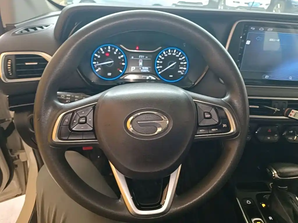 GAC Motor Trumpchi GS4 — фото 11