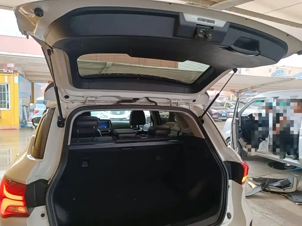 GAC Motor Trumpchi GS4 — фото 19