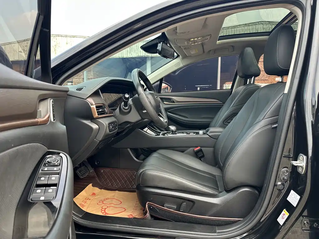 GAC Motor Trumpchi GA6 — фото 11