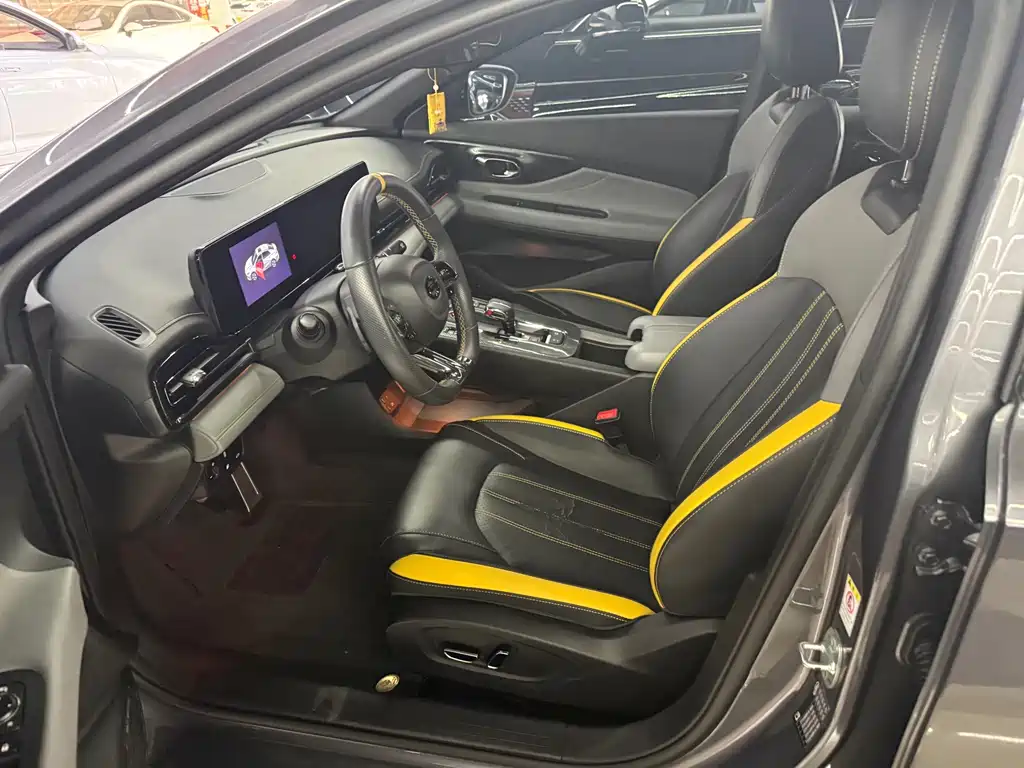 GAC Motor Shadow Leopard — фото 7