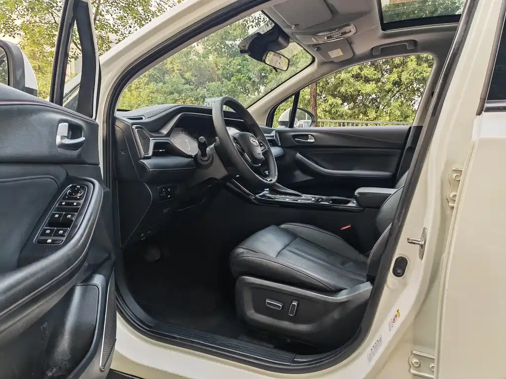 GAC Motor Trumpchi GS4 — фото 8