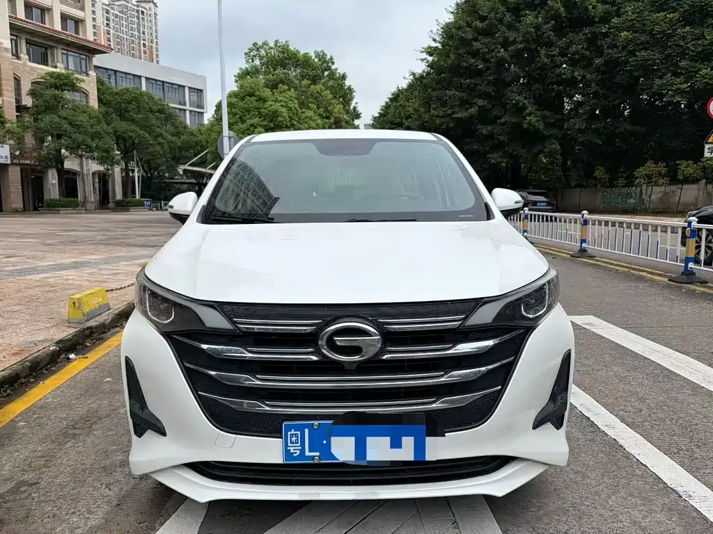 GAC Motor Trumpchi M6 — фото 2