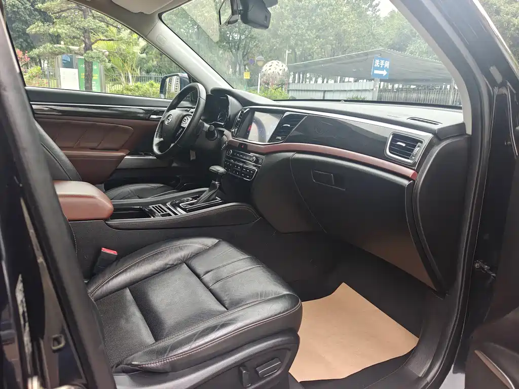 GAC Motor Trumpchi GS8 — фото 6