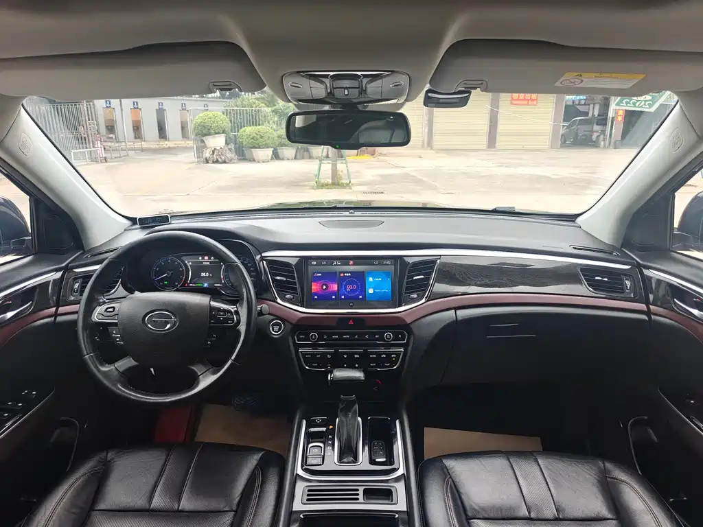 GAC Motor Trumpchi GS8 — фото 7