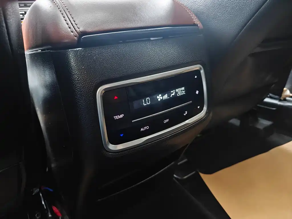 GAC Motor Trumpchi GS8 — фото 9