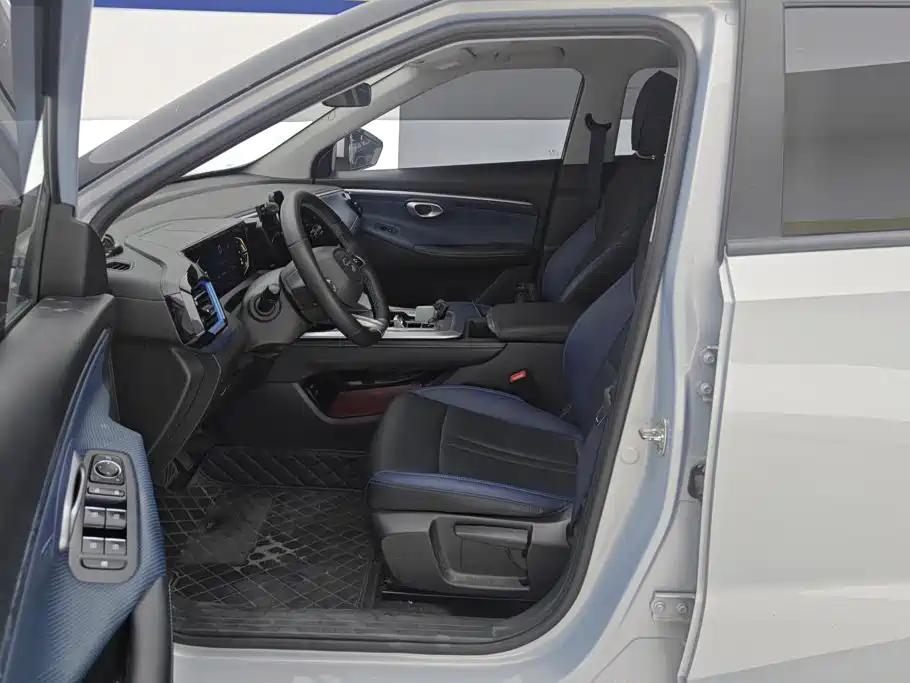 GAC Motor Trumpchi GS3 — фото 9