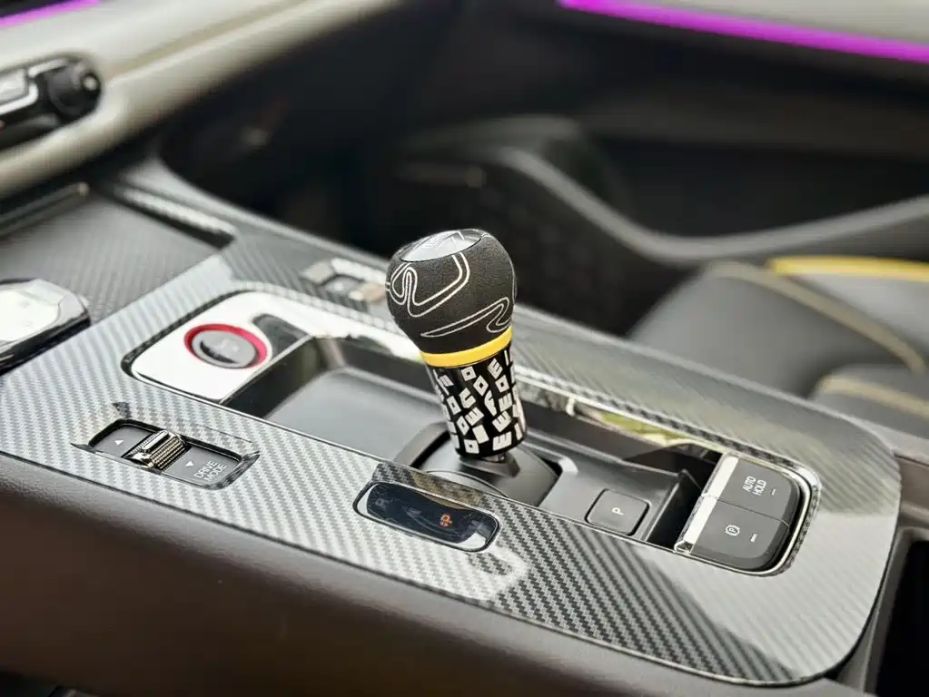 GAC Motor Shadow Leopard — фото 17