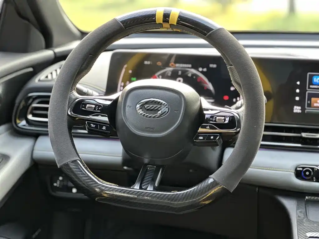 GAC Motor Shadow Leopard — фото 11