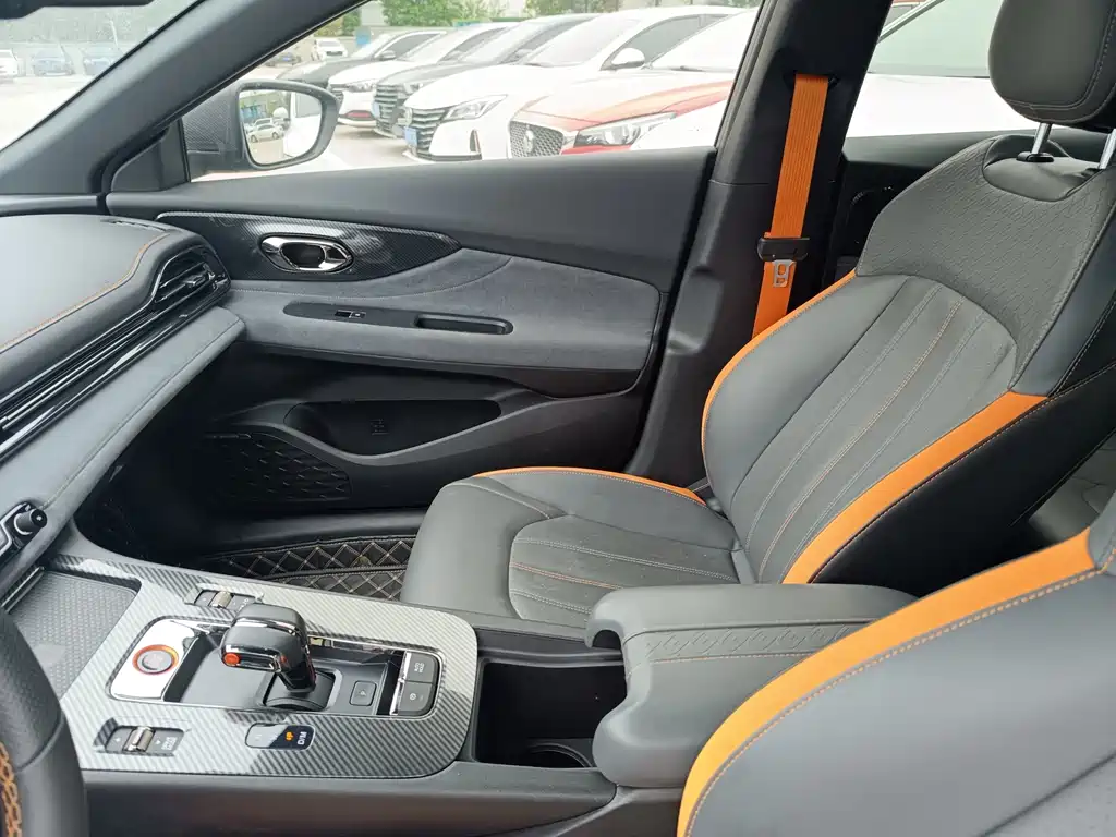 GAC Motor Shadow Leopard — фото 6