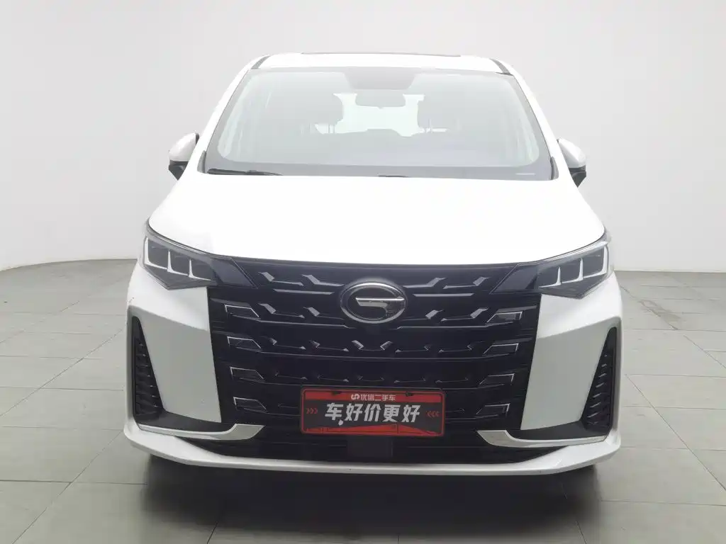 GAC Motor Trumpchi M6 — фото 3