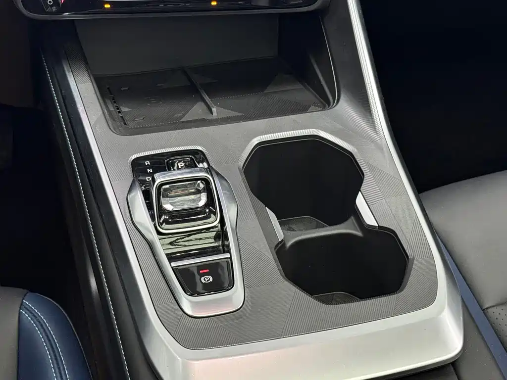 GAC Motor Trumpchi GS3 — фото 15