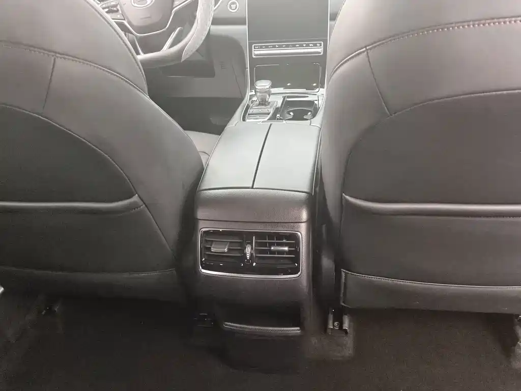 GAC Motor GS4 Plus — фото 8