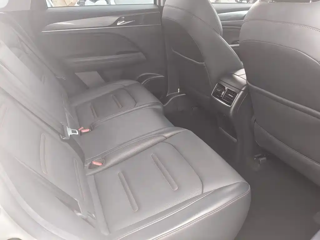 GAC Motor GS4 Plus — фото 10