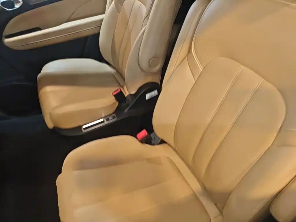 GAC Motor Trumpchi M6 — фото 17