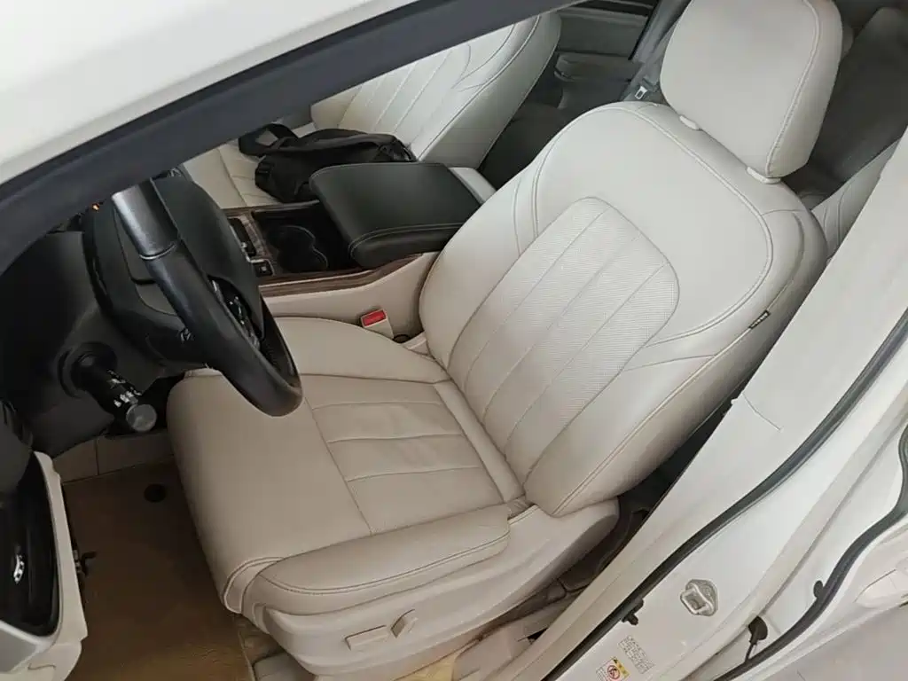 GAC Motor Trumpchi M8 — фото 15