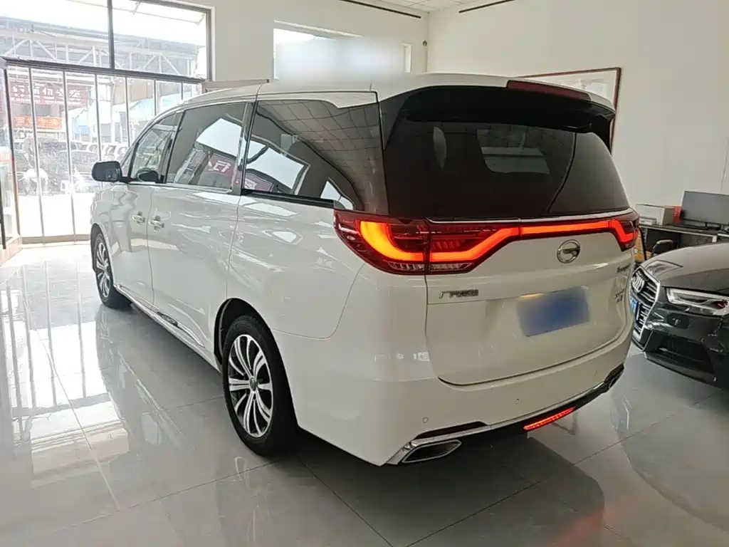 GAC Motor Trumpchi M8 — фото 5