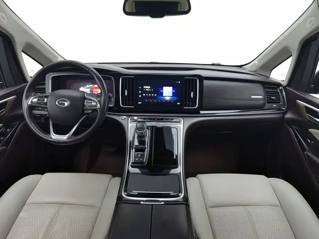 GAC Motor Trumpchi M8 — фото 5