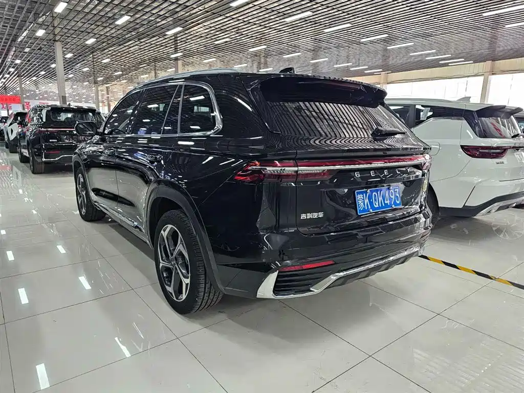 Geely Xingyue L — фото 3
