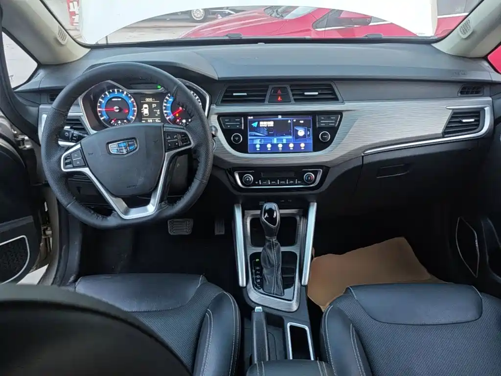 Geely Vision X3 — фото 10