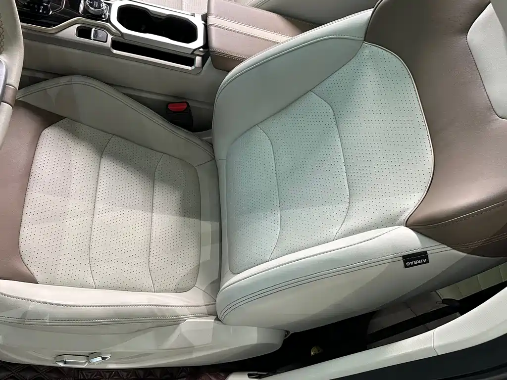 Geely Icon — фото 11