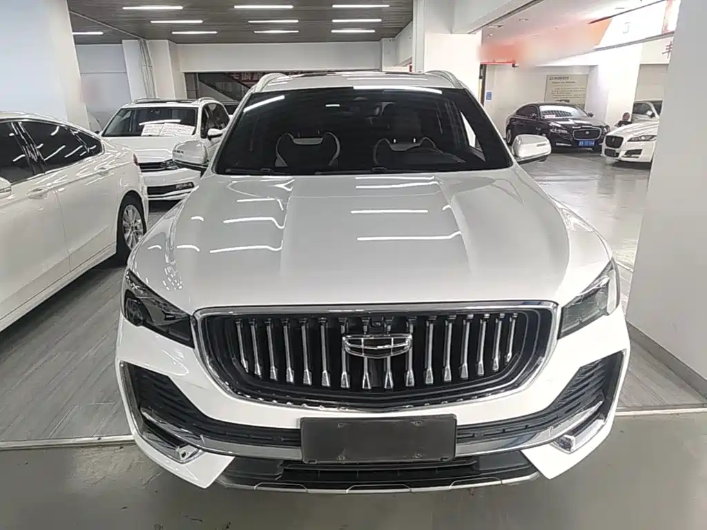 Geely Xingyue L — фото 3