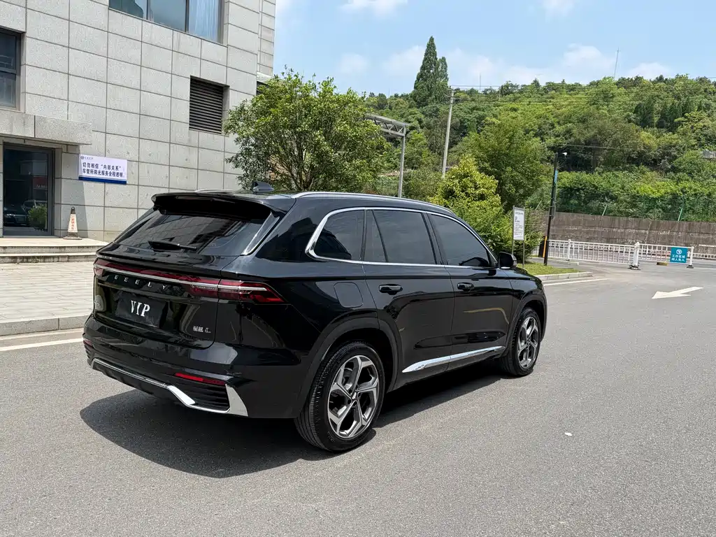 Geely Xingyue L — фото 2