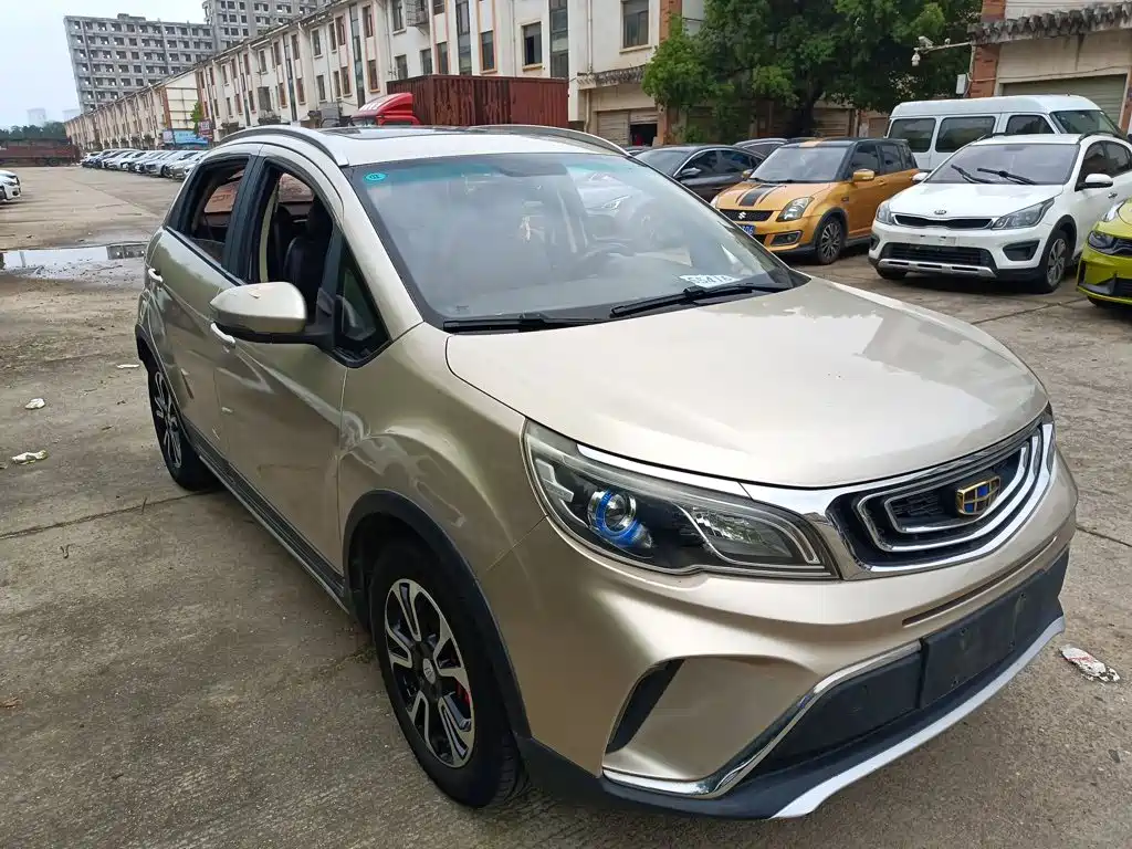 Geely Vision X3 — фото 4