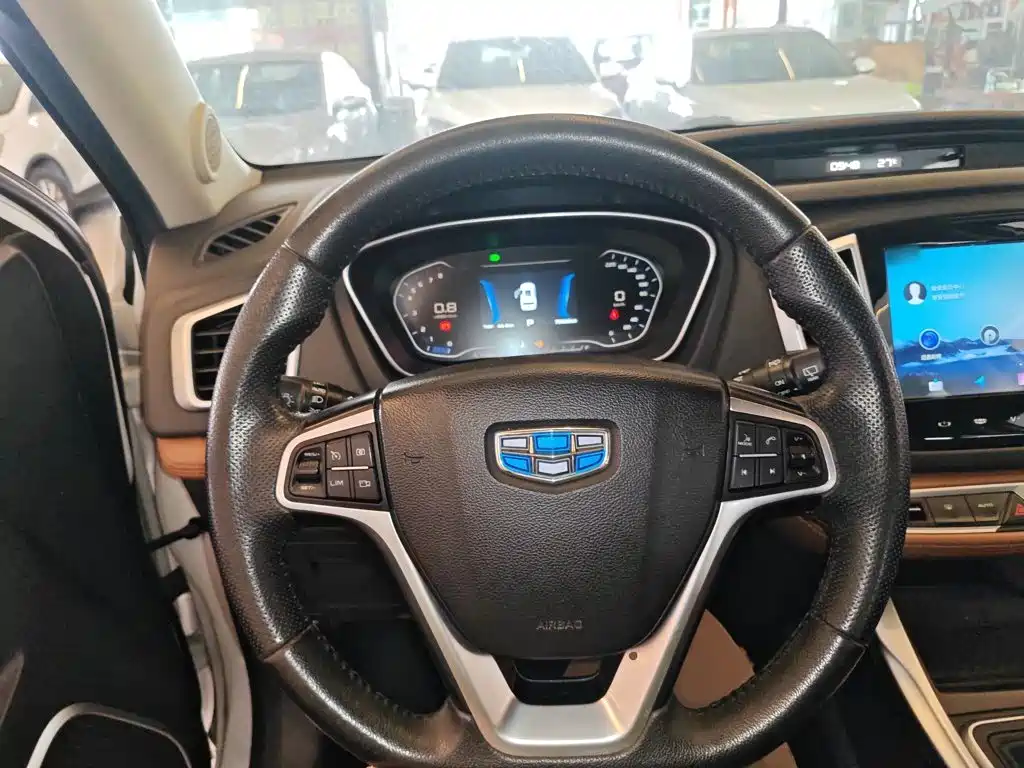 Geely Vision X6 — фото 7