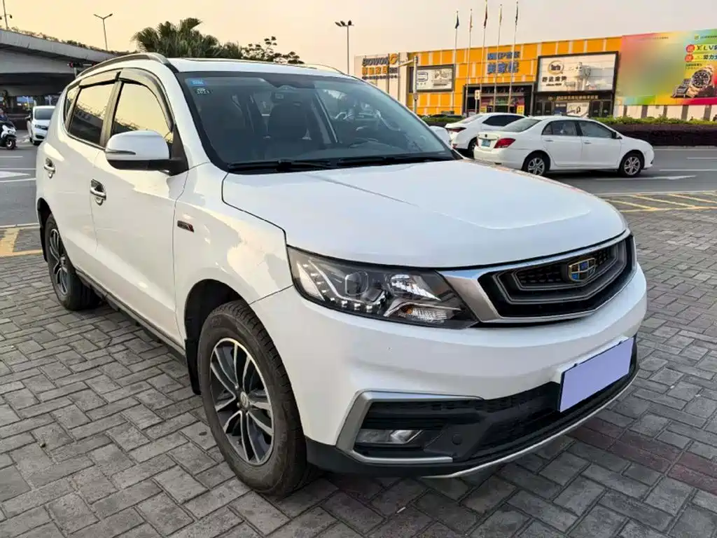 Geely Vision X6 — фото 10