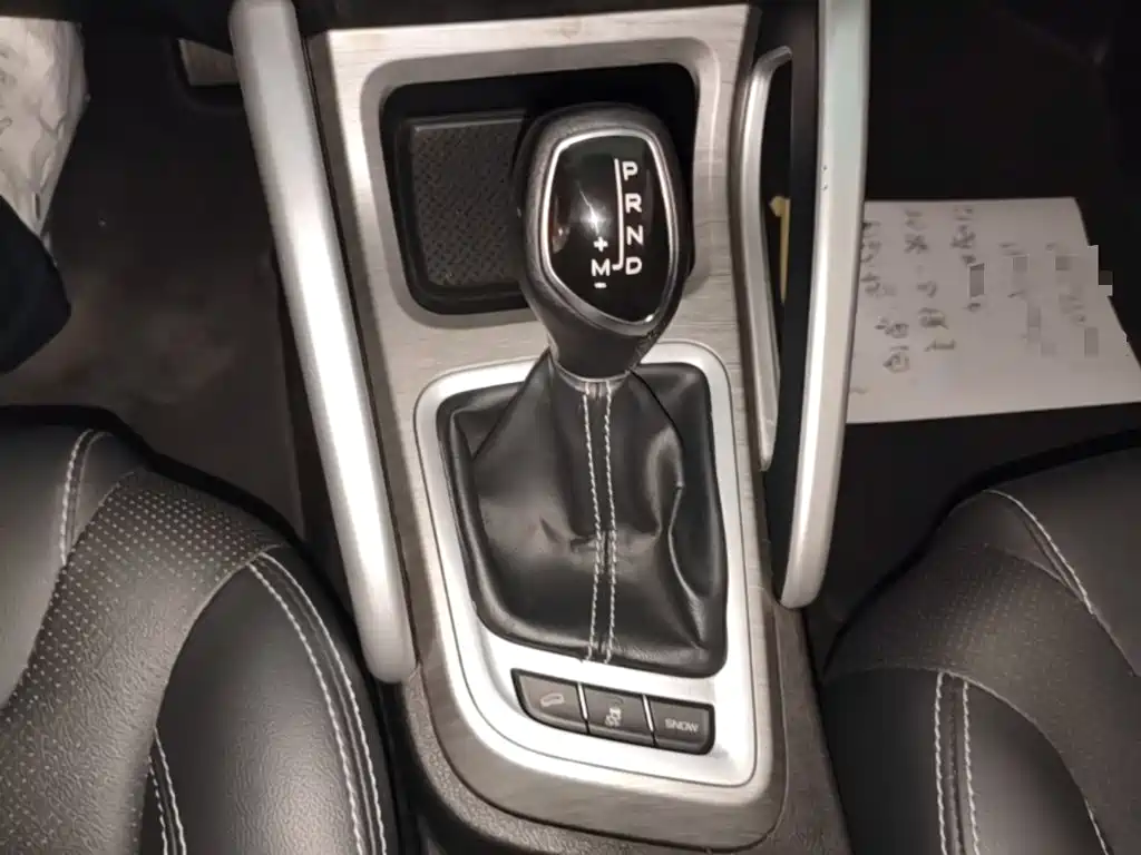 Geely Vision X3 — фото 14