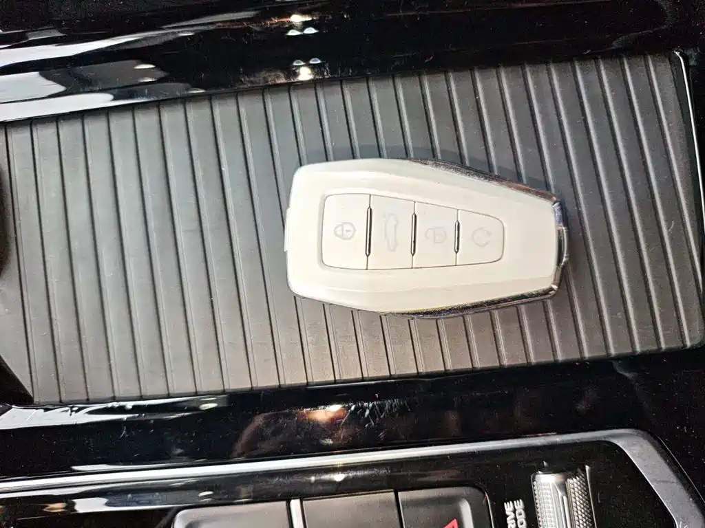 Geely Xingrui — фото 17