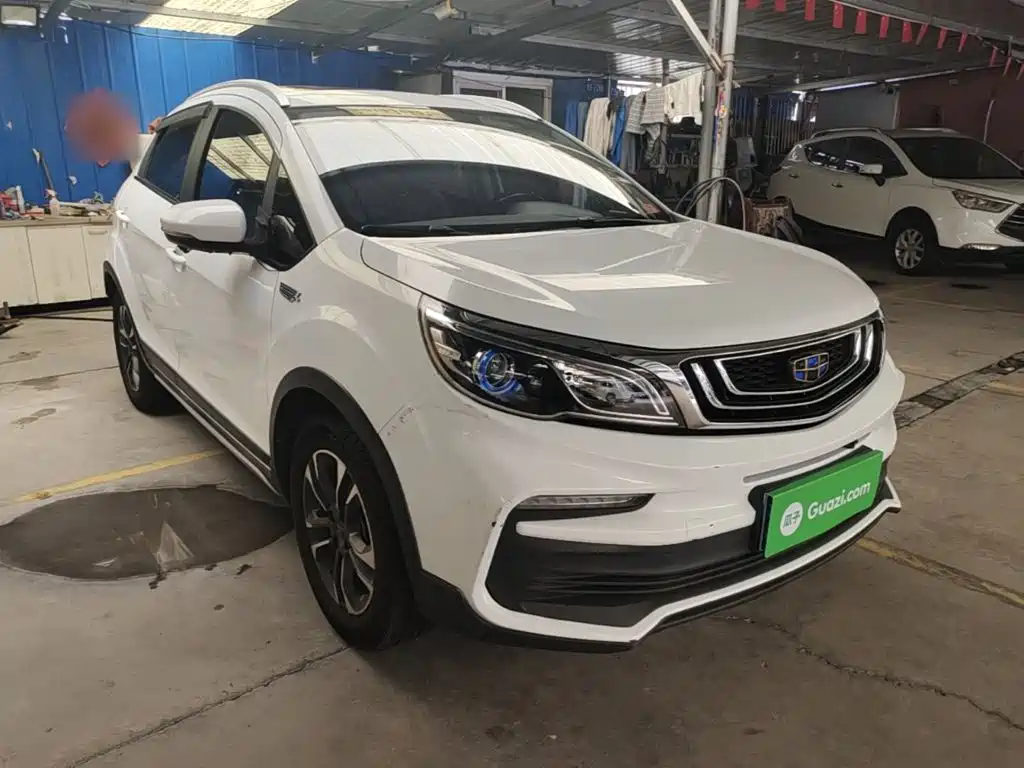 Geely Vision X3 — фото 4