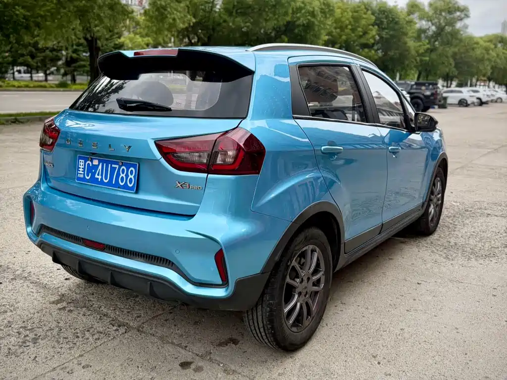 Geely Vision X3 — фото 6