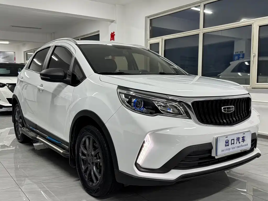 Geely Vision X3 — фото 3