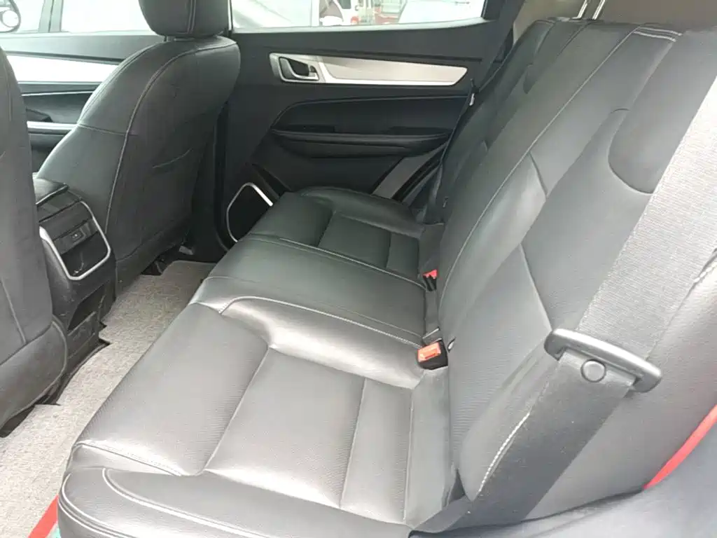 Geely Vision X6 — фото 17