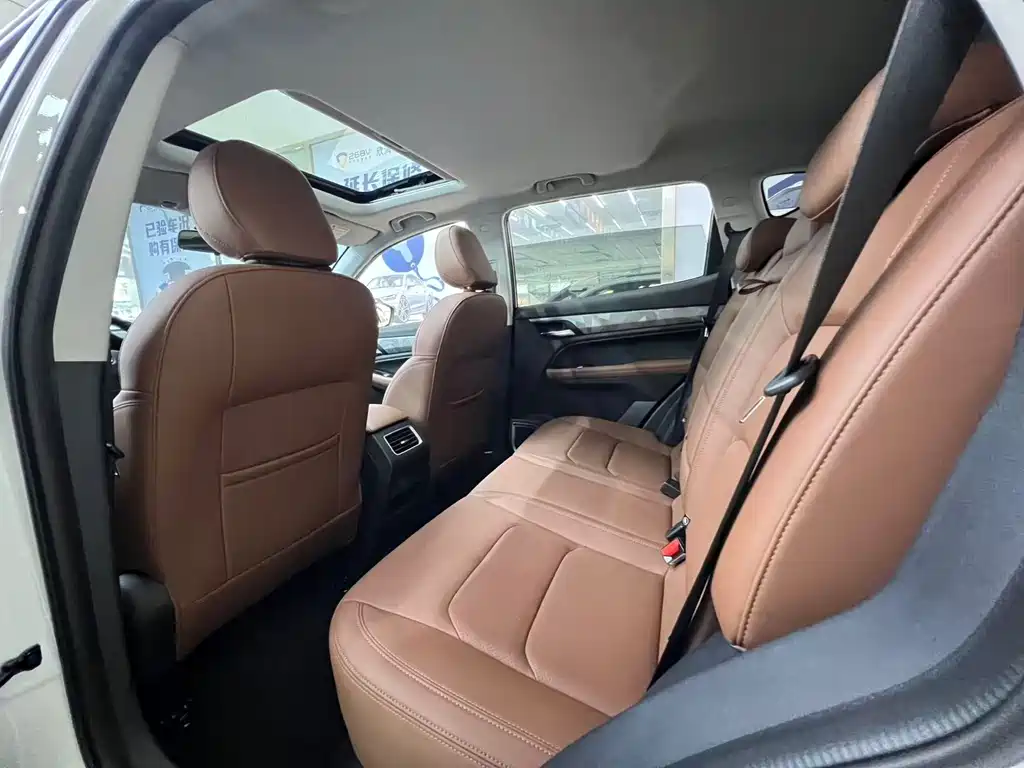 Geely Vision X6 — фото 7