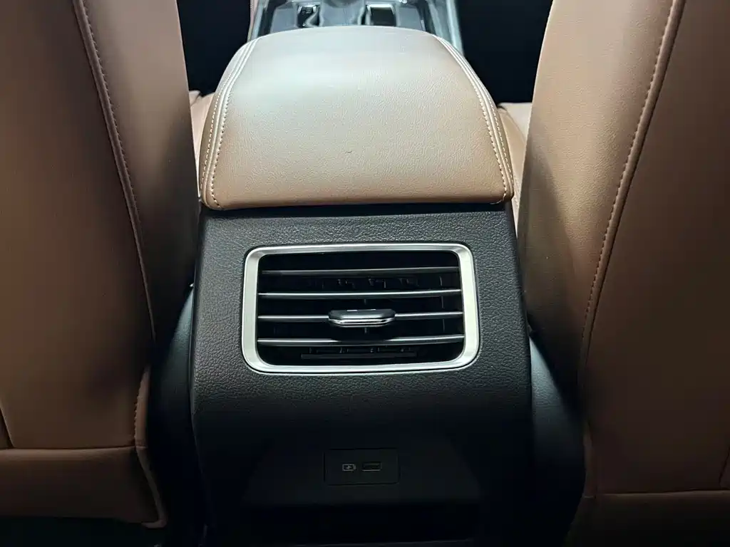 Geely Vision X6 — фото 8