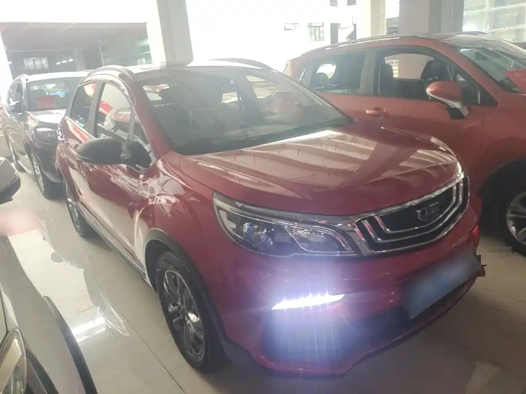 Geely Vision X3 — фото 4