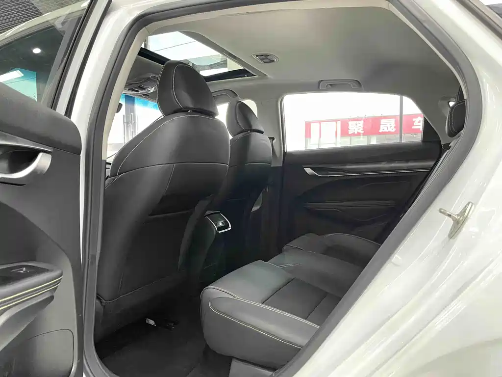 Geely Binrui — фото 10
