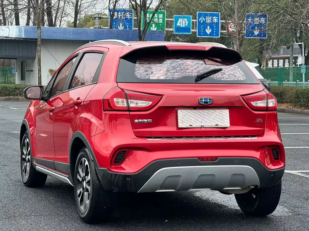Geely Vision X3 — фото 3
