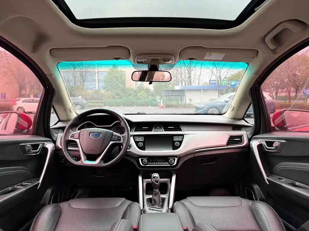 Geely Vision X3 — фото 5