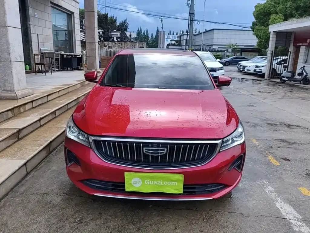 Geely Emgrand — фото 3
