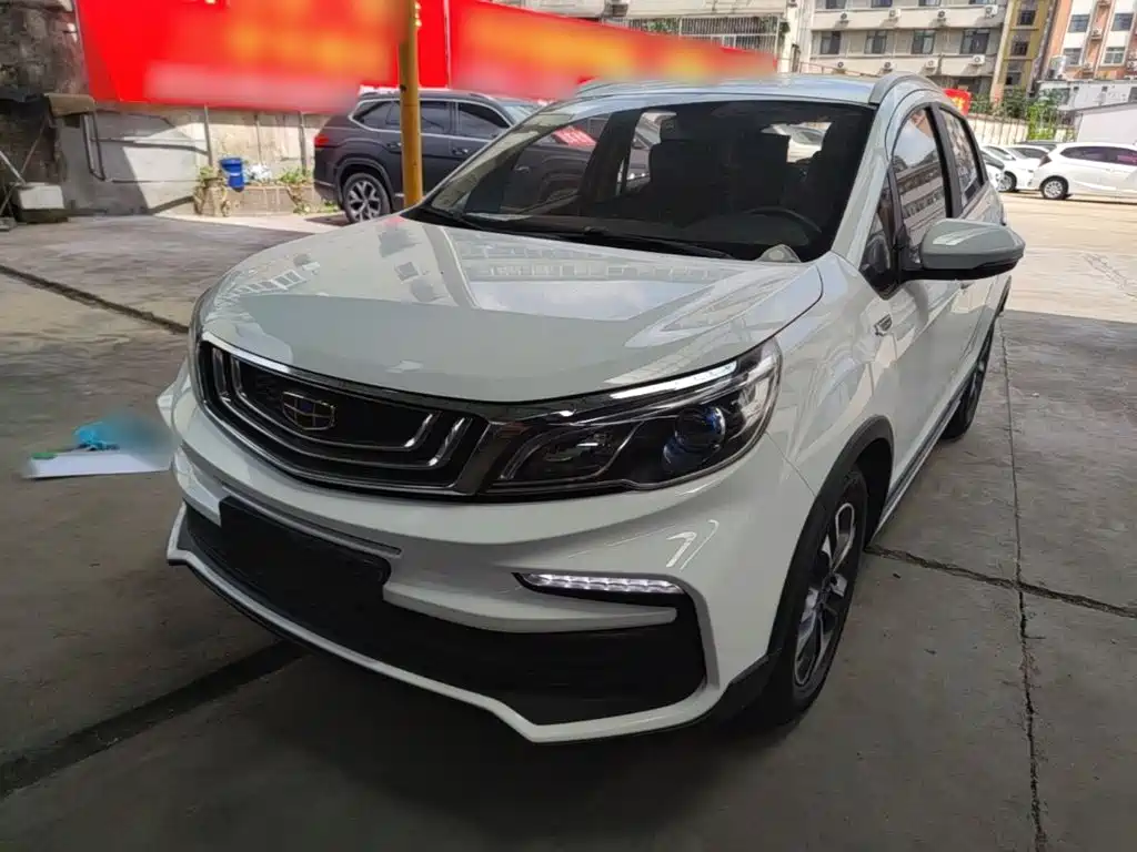 Geely Vision X3 — фото 2