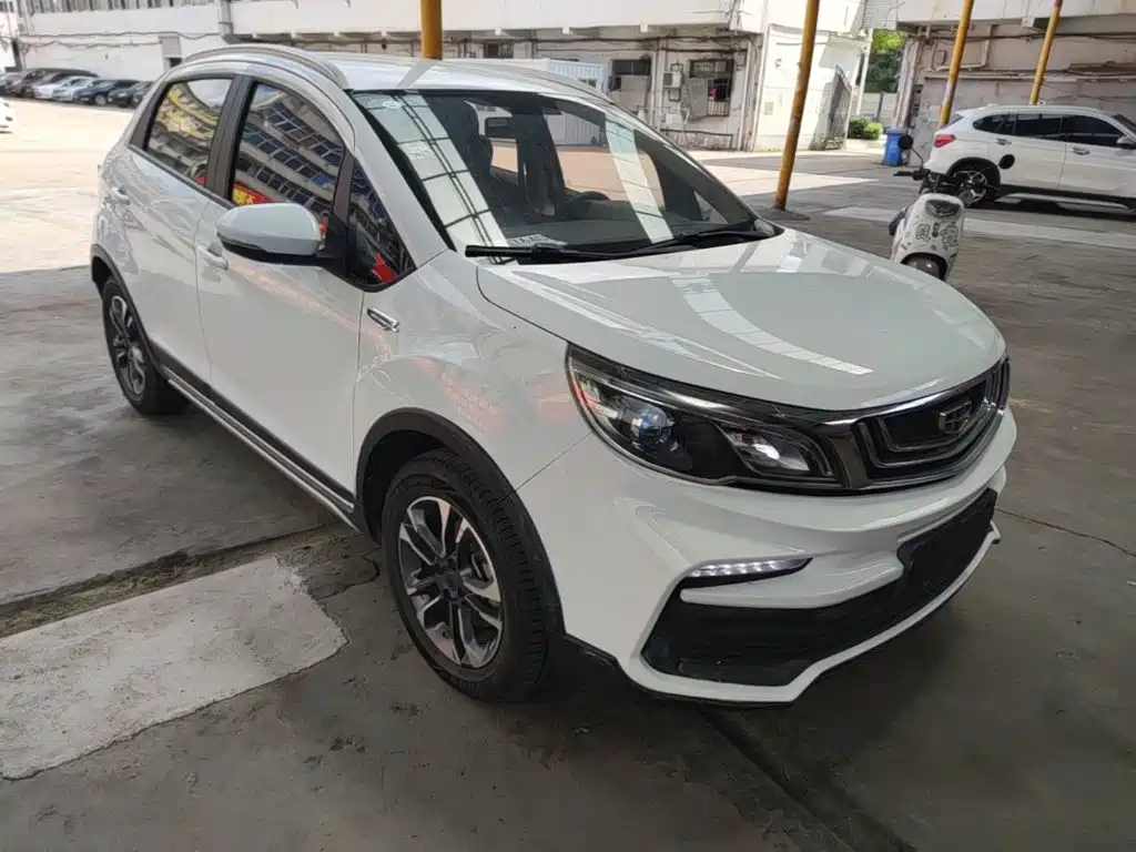 Geely Vision X3 — фото 4