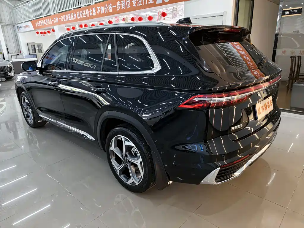 Geely Xingyue L — фото 4