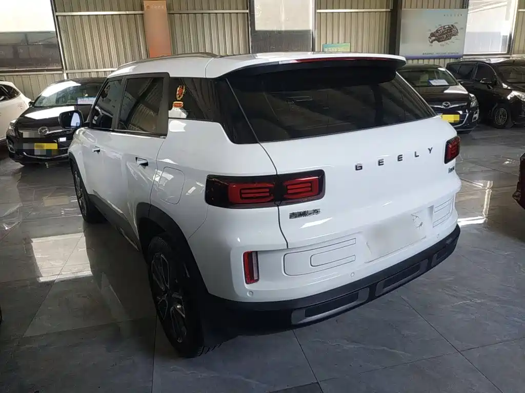 Geely Icon — фото 23