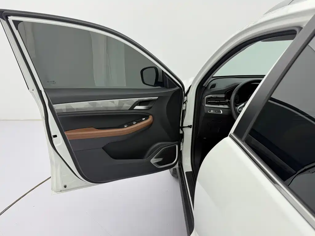 Geely Vision X6 — фото 23